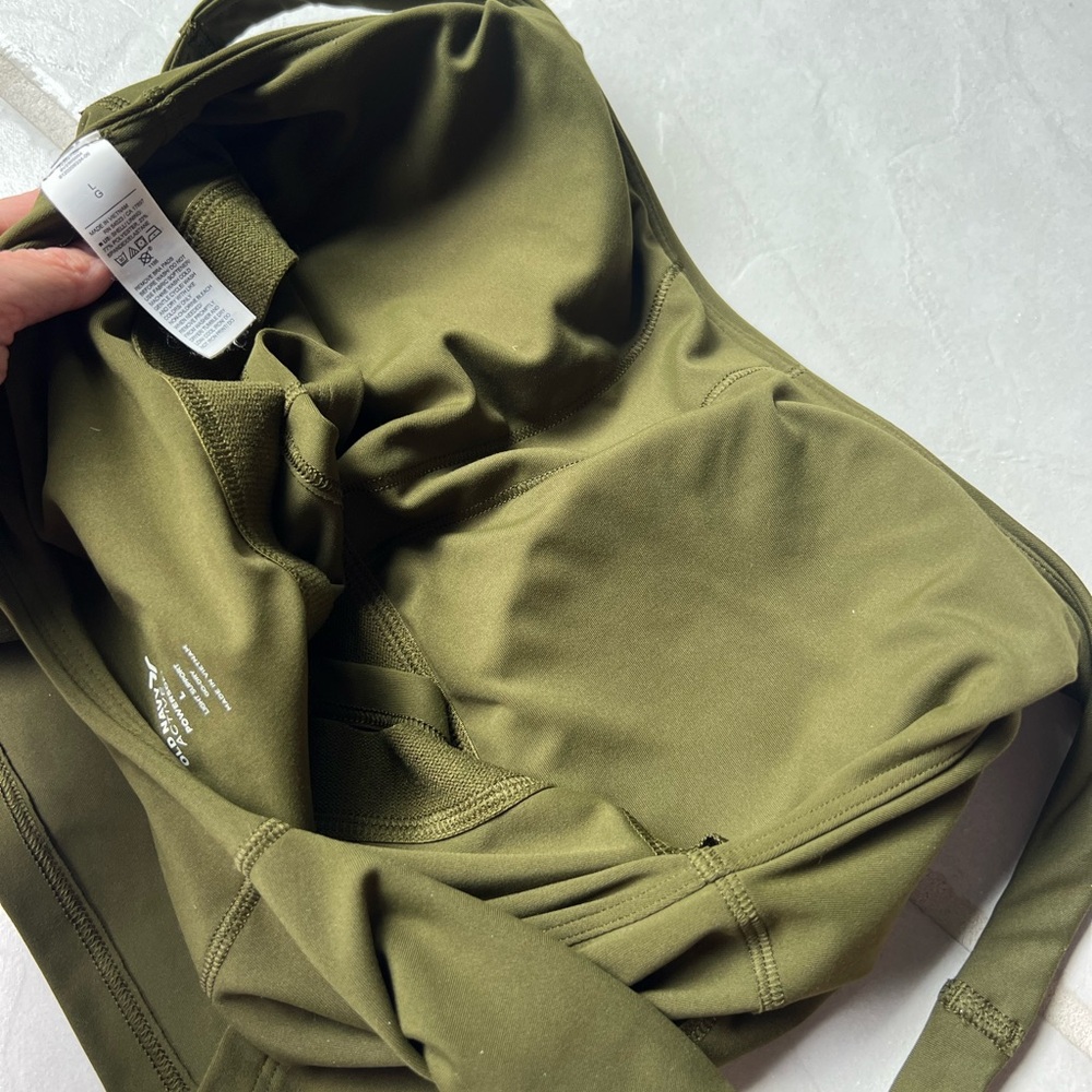Old Navy Olive Sports Bra - Picture 5 of 5